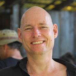 Dr. Niels Barmeyer