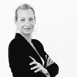 Julia von Damaros