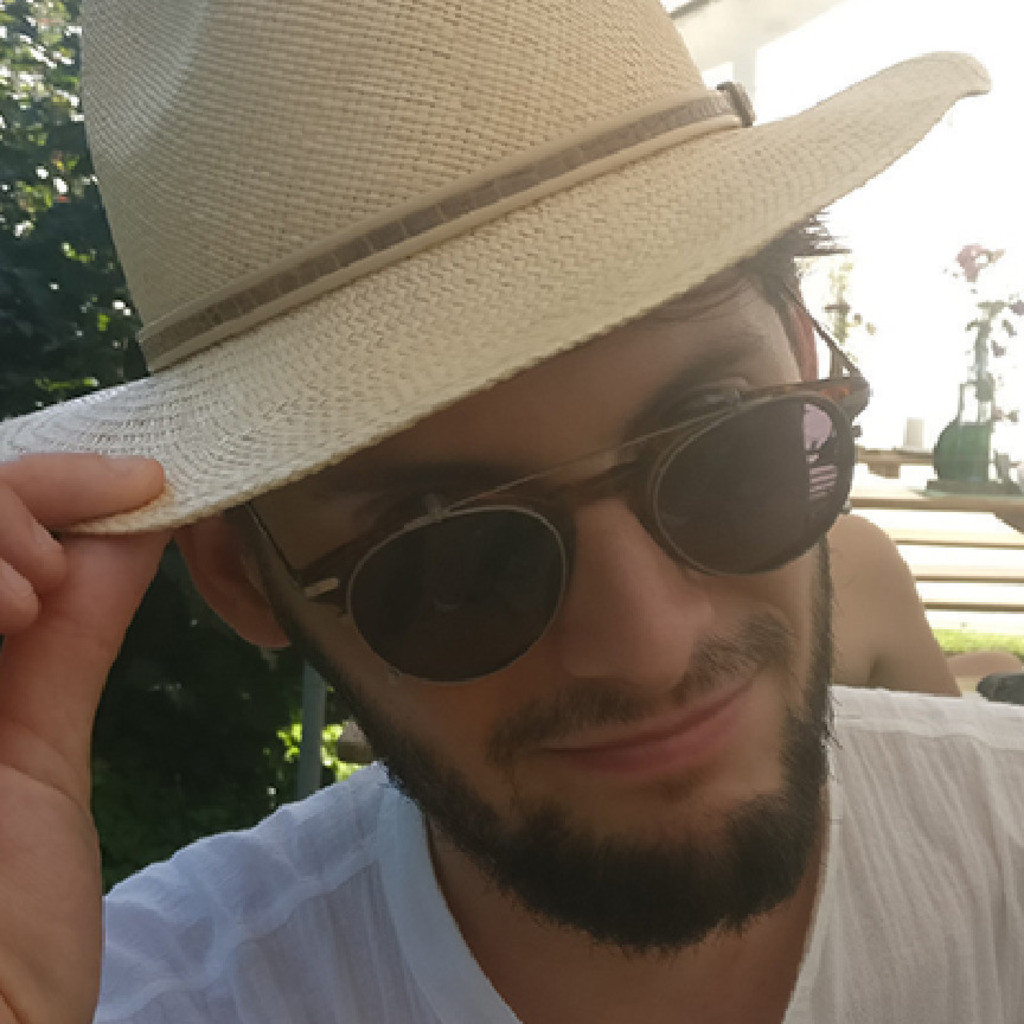 Christoph Jakob Junior 3D Artist Studios GmbH XING