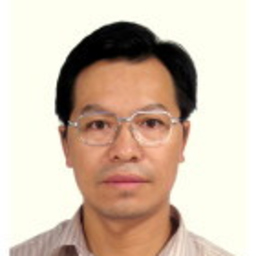 Prof. 化启 闫