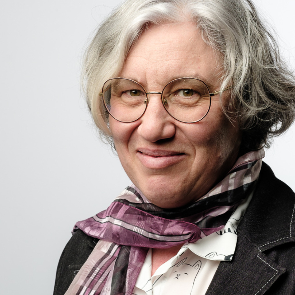 Véronique GIAMBERINI Operational Excellence Senior Manager