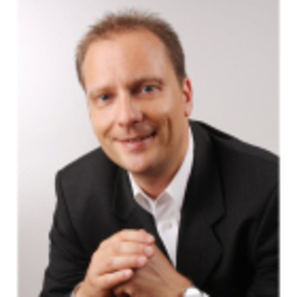 Frank R. Bendel Gesellschafter, Geschäftsführer ECONOMY Wirtschafts