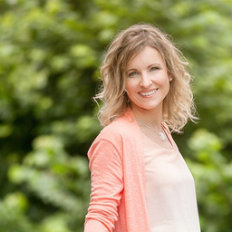 Anja Schrader