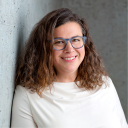 Dr. Janine Schweppe