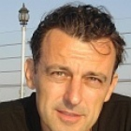 Leon Benyat