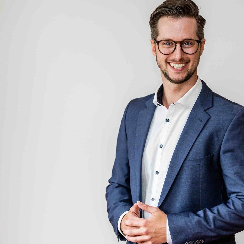 Samuel Priebe - Marketing Manager DACH - Nobel Biocare Deutschland GmbH ...