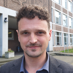 Dr. Florian Mulks