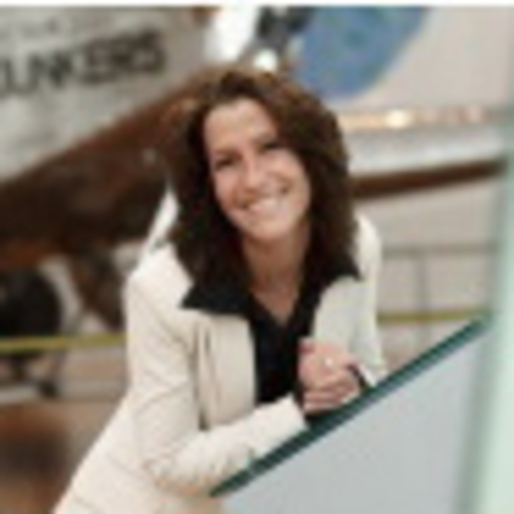 Birte Wienberg Administrative Manager ExxpertSystems GmbH XING