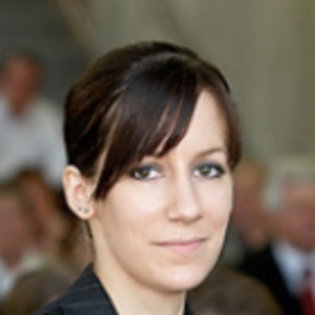 Daniela Summer Projektmanagement, Onlinemarketing, Design sevian7