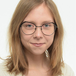 Julia Molnar's profile picture