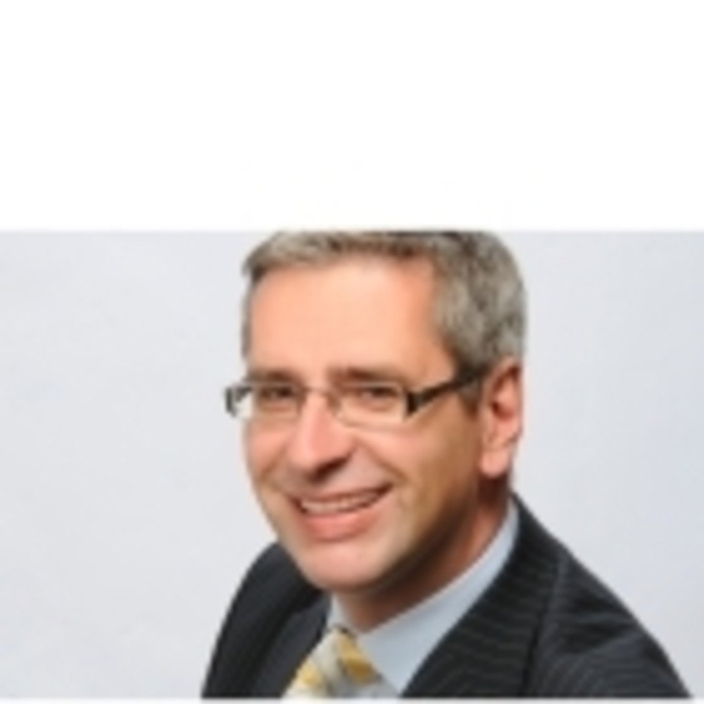 Thomas Walkowiak Senior Manager, Health & Safety, Security, Data