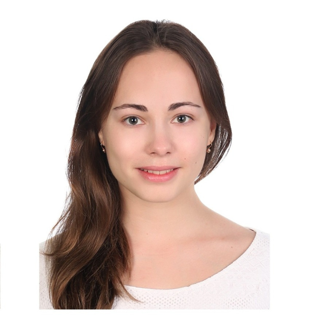 anastasiia-potasheva-working-student-facultatve-reinsurance-agcs-se-xing