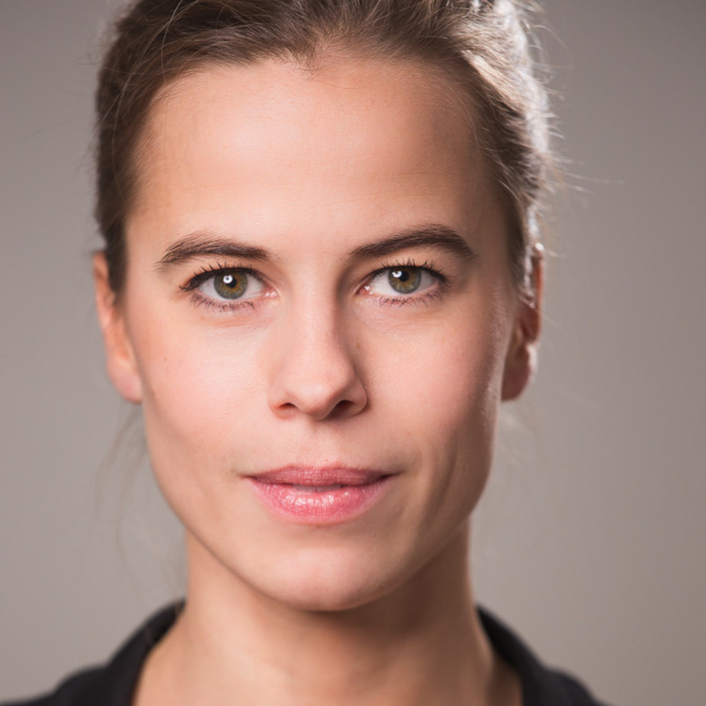 Dr. Isabel Reingardt Senior Legal Counsel Zalando SE XING