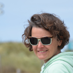 Dr. Nicole Saeger