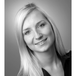 Tina Holst