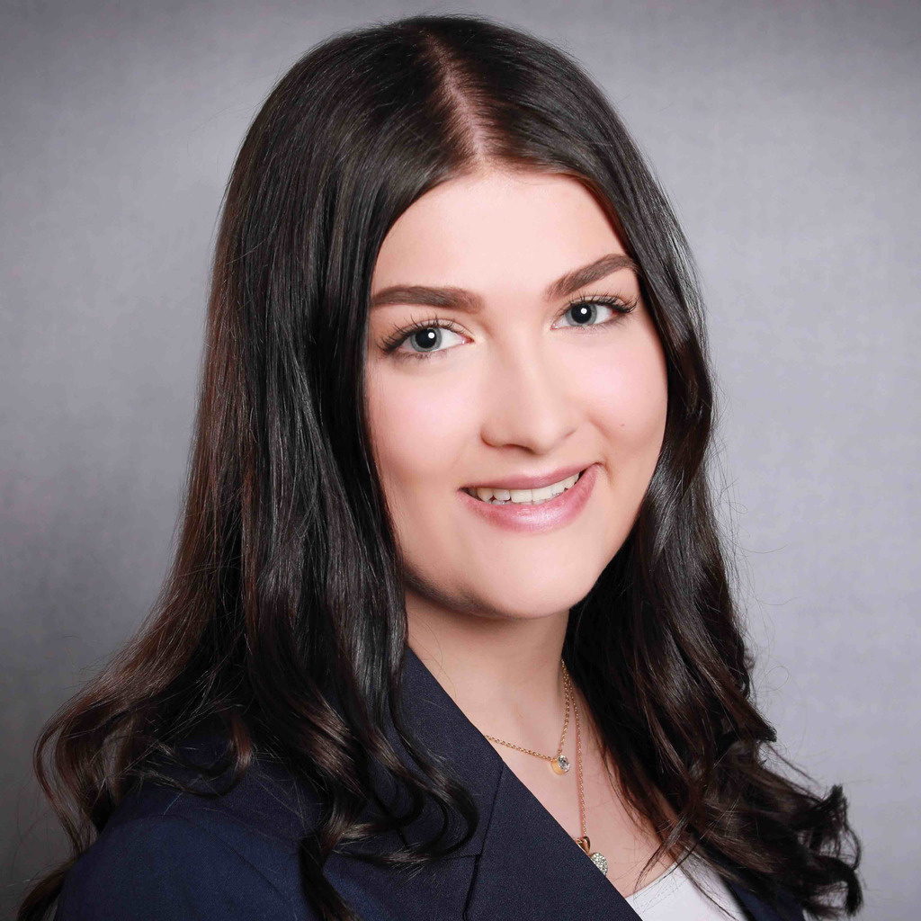 Emma Zetzsche Wirtschaftswissenschaft FriedrichListGymnasium XING