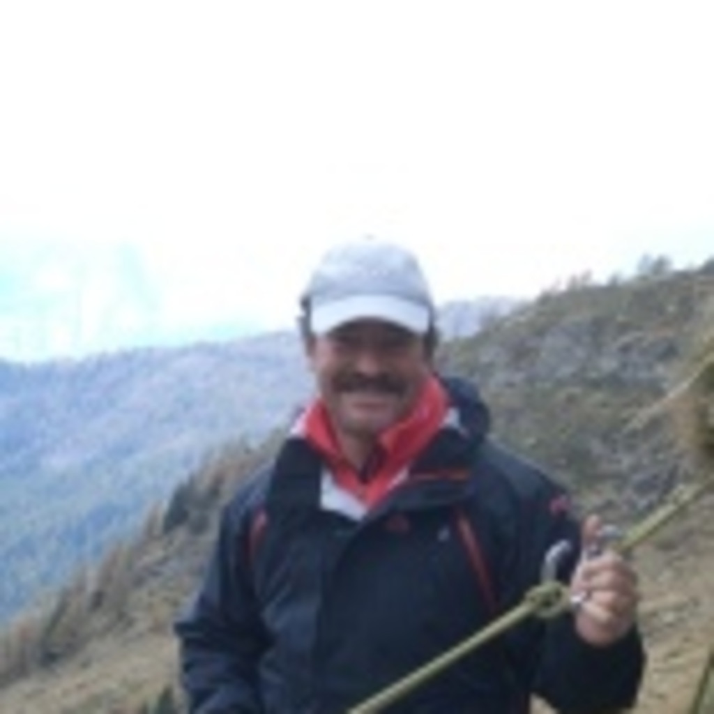 Roger Mathieu Inhaber Mittlenberghütte XING