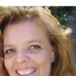 Andrea Stolze