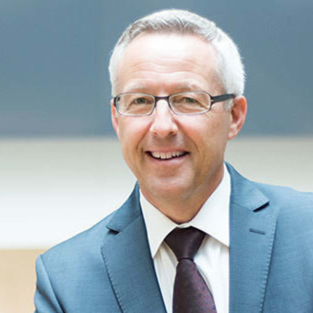 Daniel Loosli Director Corporate Leasing, Factoring, Trade Finance