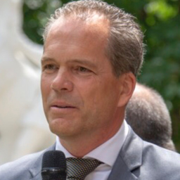 Mag. Alexander Bursky