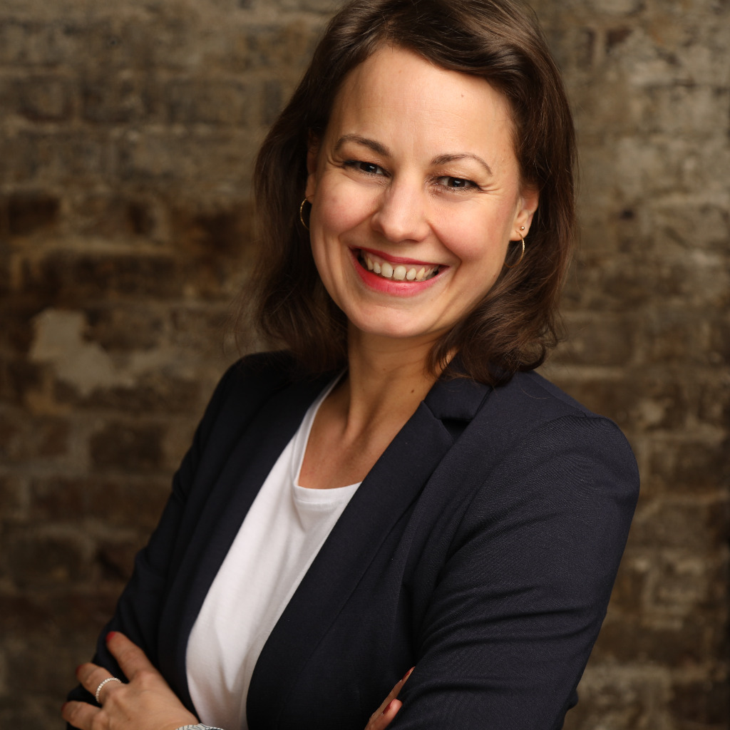 Mira Fronk Digital Marketing Manager Medtron AG XING