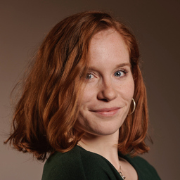 Julia Groth
