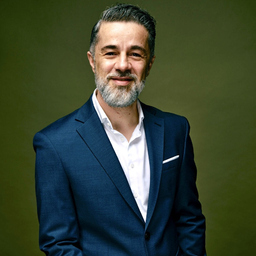 Enis Sari