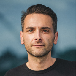 Dr. Vladimir Schkolnik