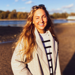 Julia Baruth
