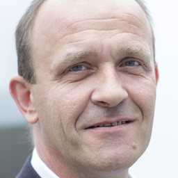 Uwe Engel