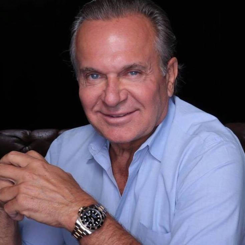 Alexix Denisov Chief Investment Officer (CIO) Alfagroup XING