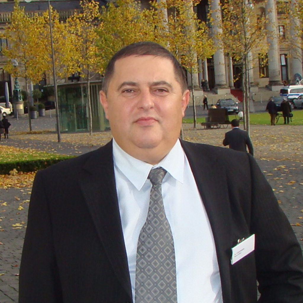 Dipl.Ing. Alexander Cherkasky Совладелец, главный редактор LTC