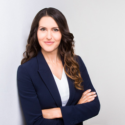 Mag. Olga Hueter