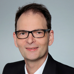Dr. Christoph Schnorpfeil