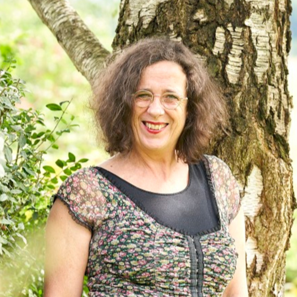 Social Media Profilbild Isabelle Steidl Bergisch Gladbach