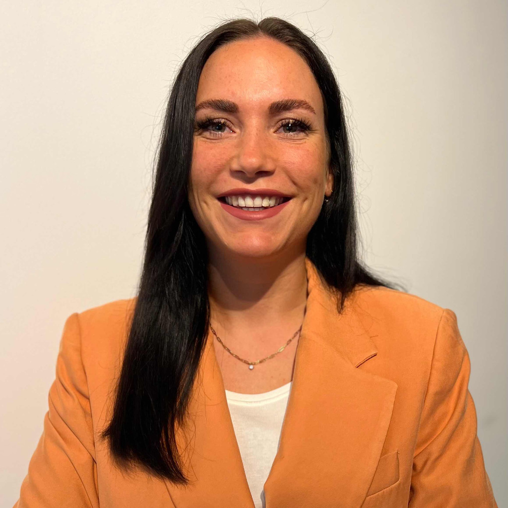 Pilar Simmes Mitarbeiter Vertriebsinnendienst Novoferm Vertriebs