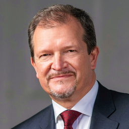 Dr. Manfred Lauchart