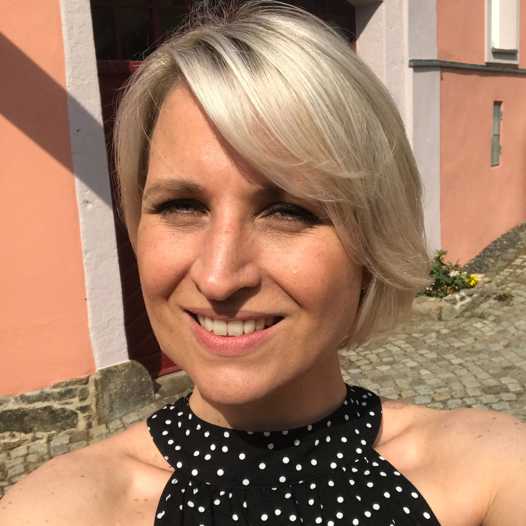 Monika Mieth Marketing Assistant VELOMAT Messelektronik GmbH XING