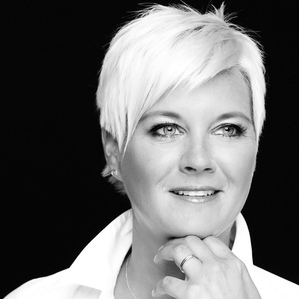 Bettina Rainer Loan Officer HETA ASSET RESOLUTION AG XING