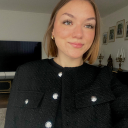 Julia Arlt