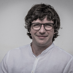 Dr. Nils Lichtenberg