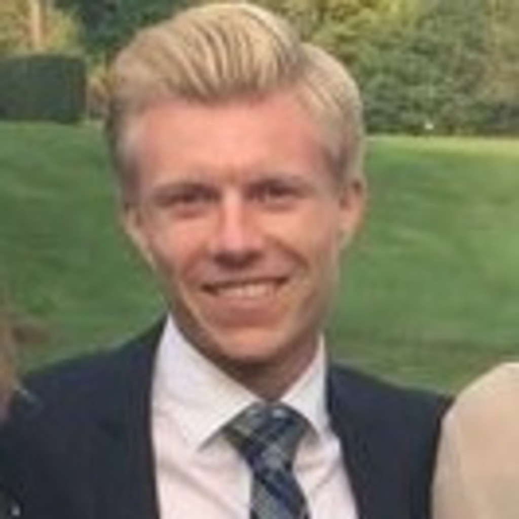 Andre Bischoff Geschäftsführung Marketing & Vertrieb HausbauPortal