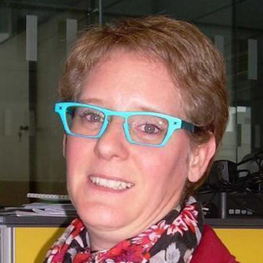 Angelika Albert-Knaus - Marketing & Sales Assistant - Waagner-Biro Austria Stage Systems GmbH | XING