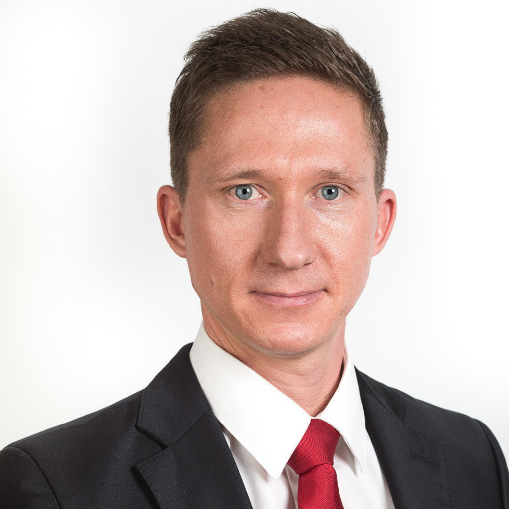 Dirk Heinze Regional Sales Director INTTRA XING