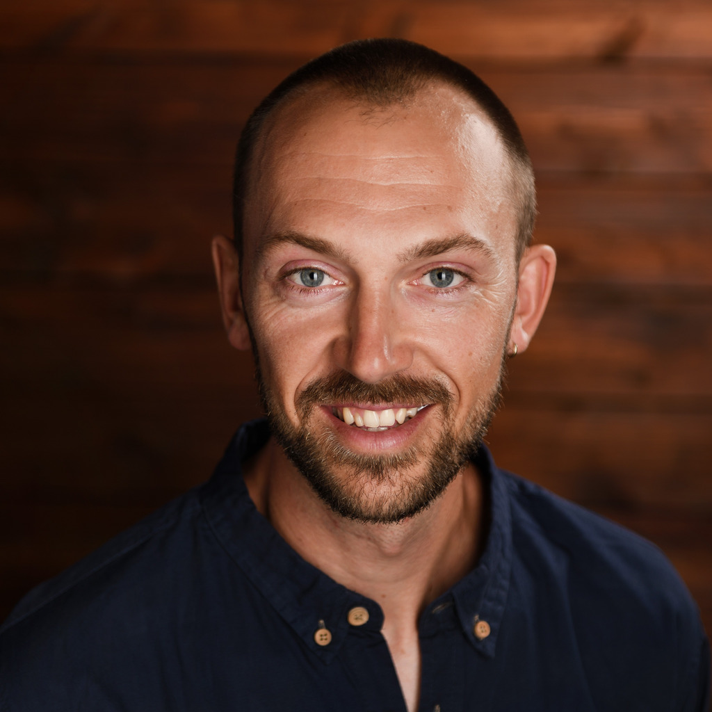 Simon Breme Außendienstmitarbeiter Debeka XING