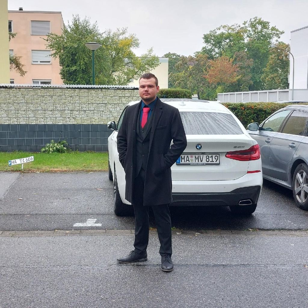 David Schwenk Schreinergeselle MTB Schreinerei XING