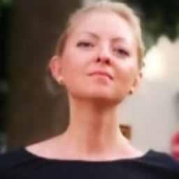 Dr. Diana Topa
