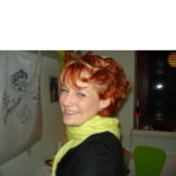 Nadine Taube