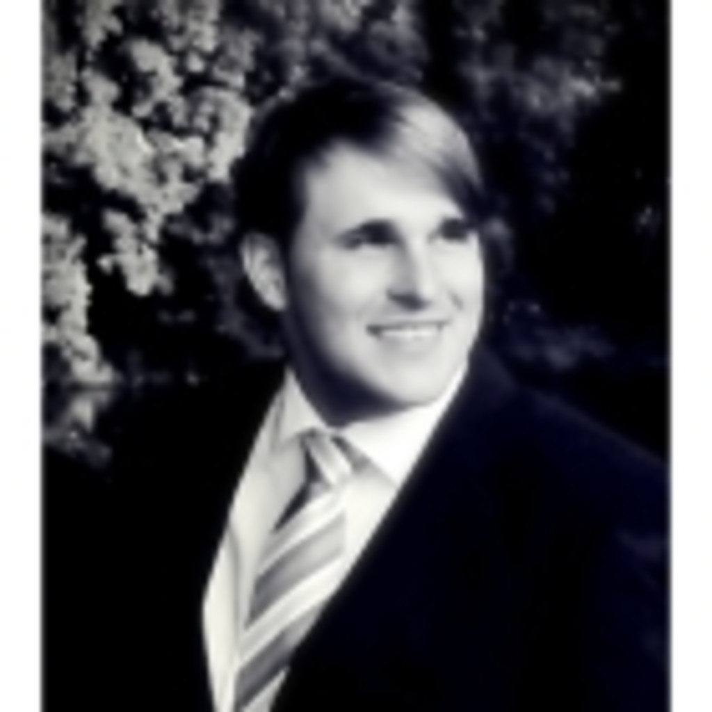 Michael Mika Prokurist / Leitung Fuhrpark / Betriebsbeauftragter für