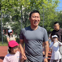 Lichao Zhang